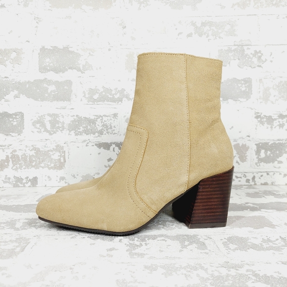 Blondo Shoes - NEW Blondo Women's Sadie Waterproof Tan Suede Ankle Booties I624
